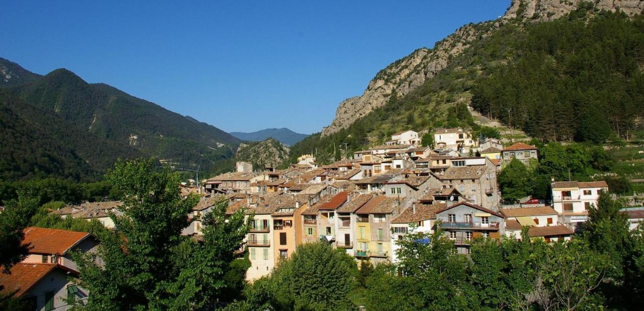 Hôtel Les Alizés Puget-Théniers Exterior foto